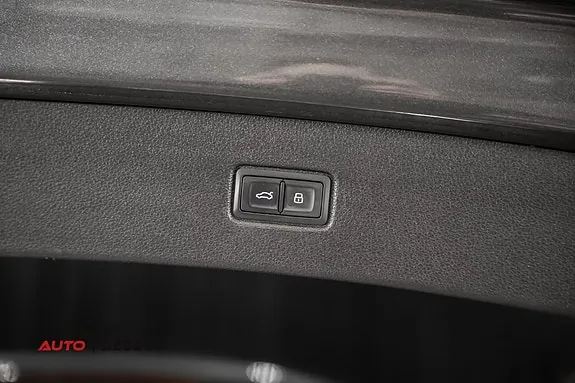 Audi Q7 2017 photo 5