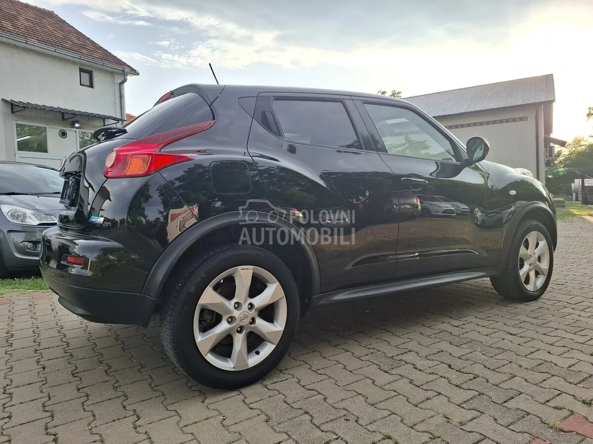 Nissan Juke 2013 photo 5