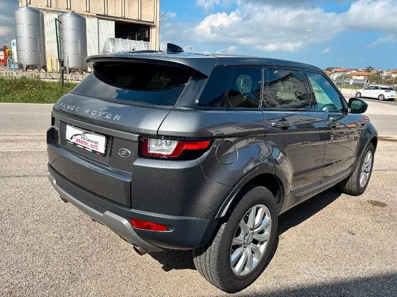 Land Rover Range Rover Evoque 2018 photo 5