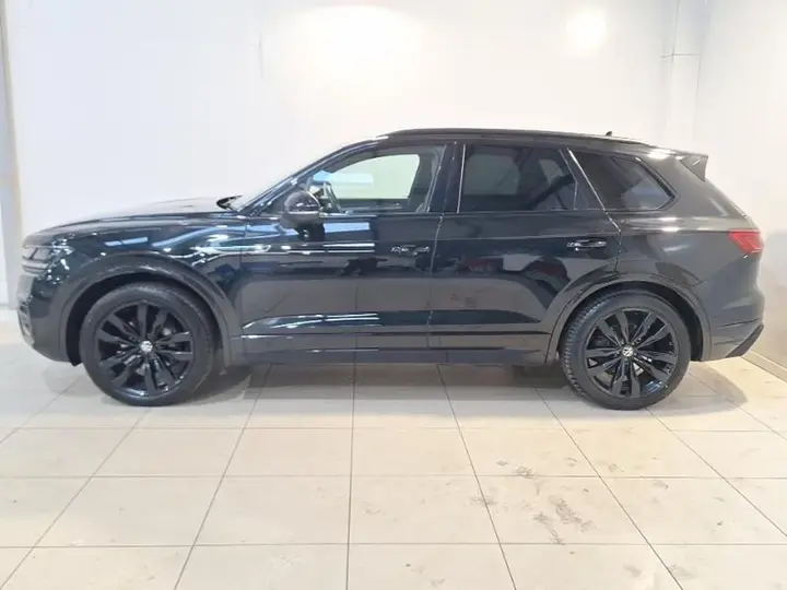 Volkswagen Touareg 2023 photo 4