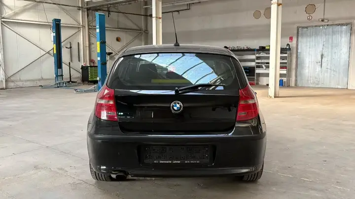 BMW 1Er 2009 photo 3