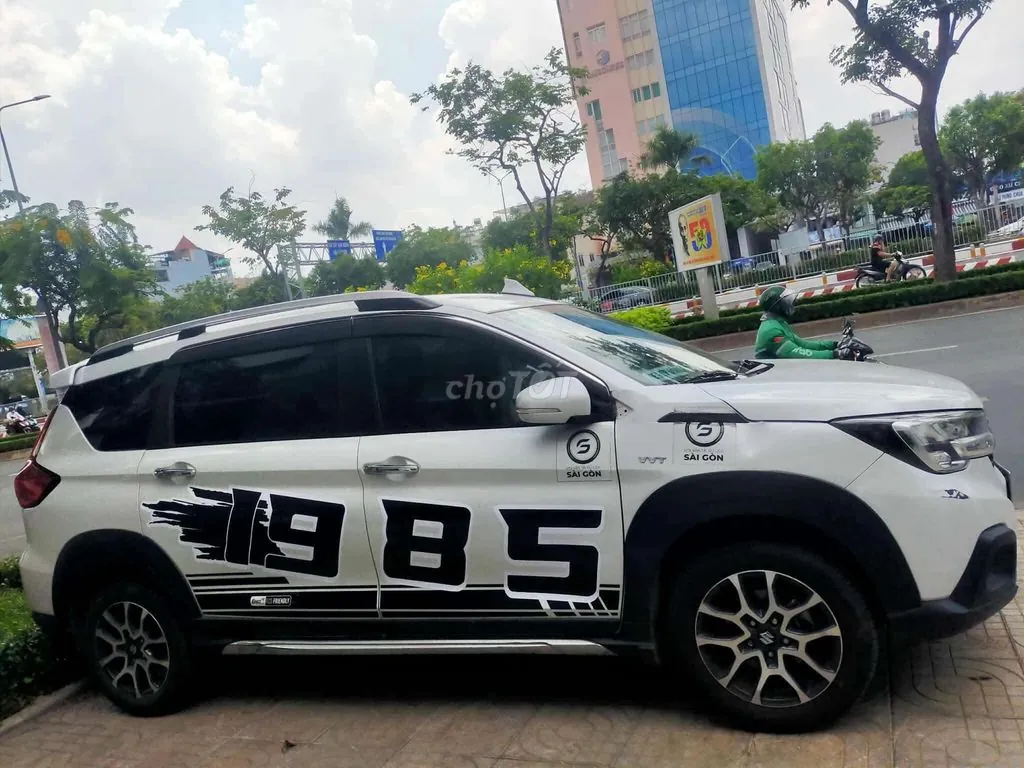 Suzuki Xl7
