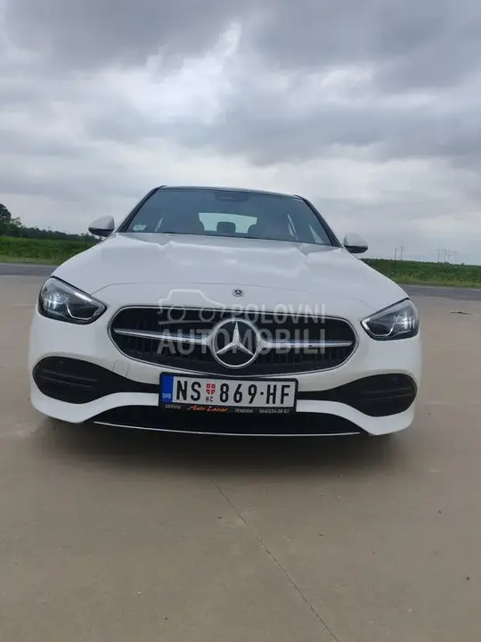 Mercedes-Benz C 300 2023 photo 2