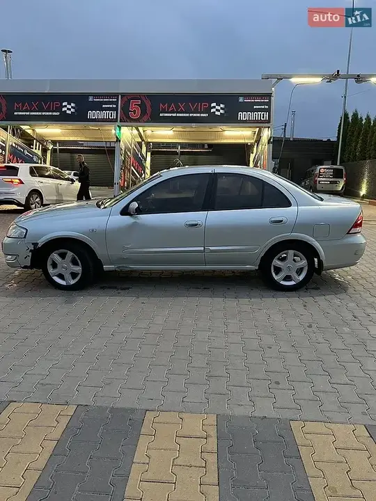Nissan Almera 2006 photo 2