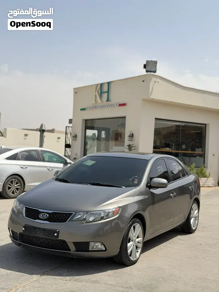 Kia Forte 2012 photo 3