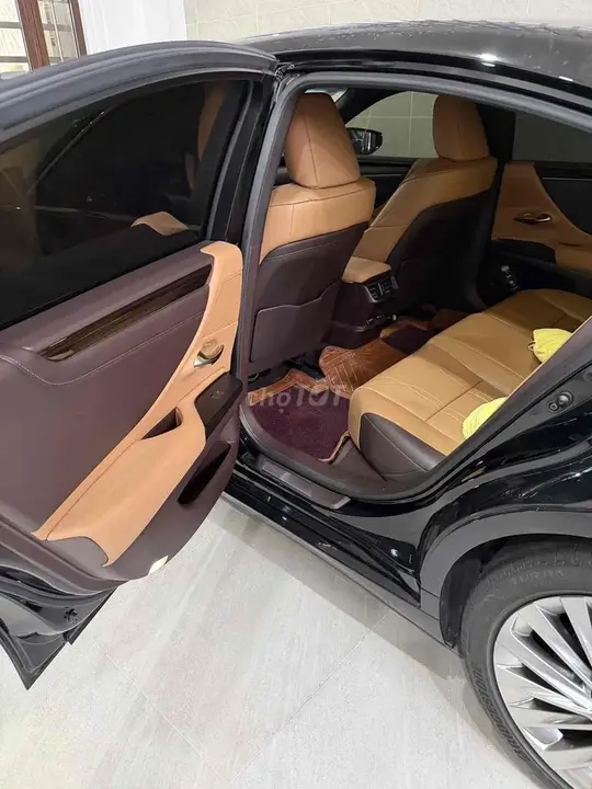 Lexus Es 2019 photo 4