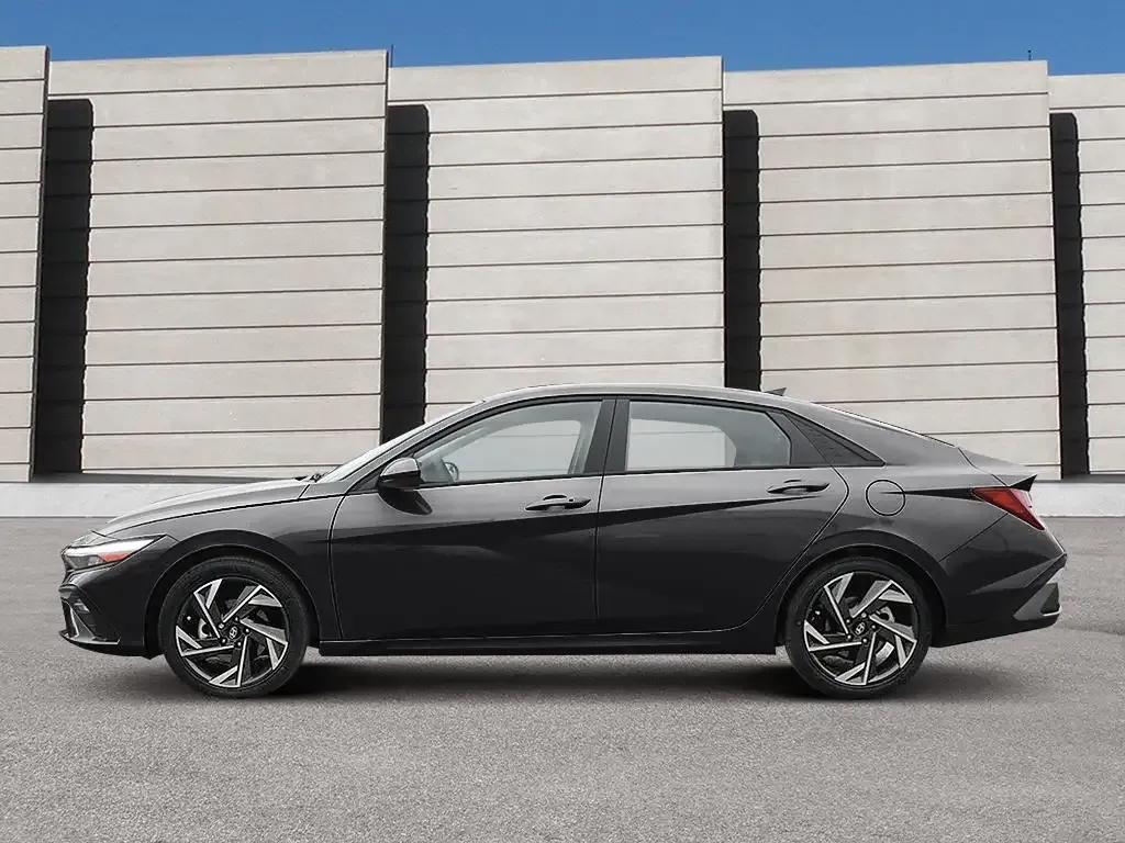 Hyundai Elantra 2026 photo 3