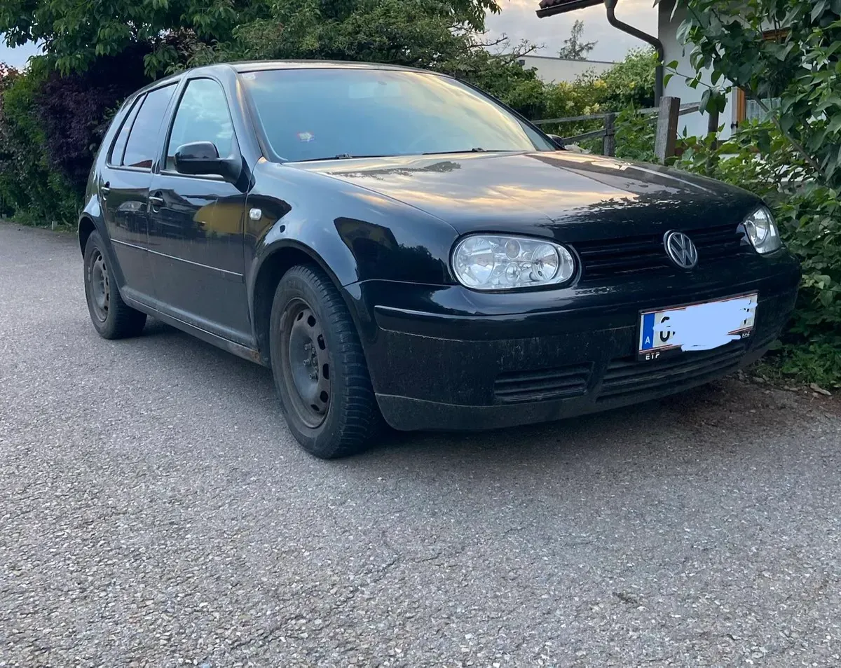 Volkswagen Golf 2003 photo 2