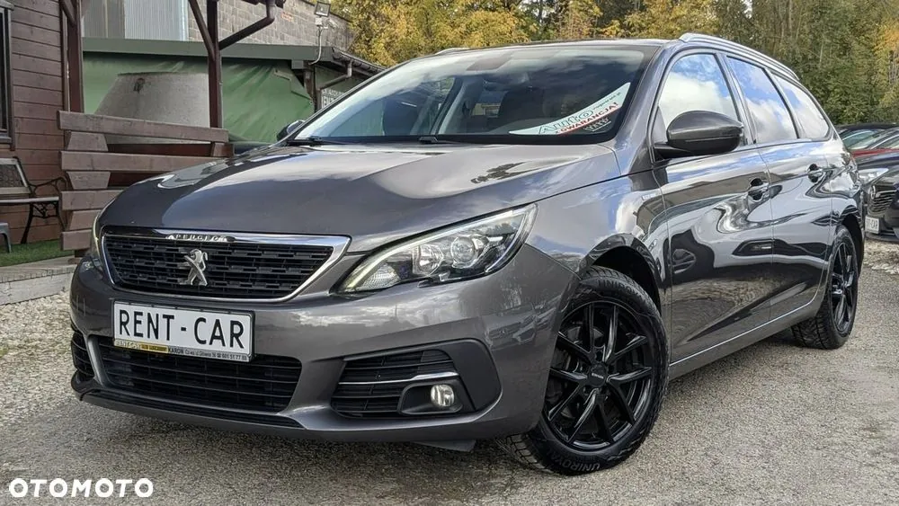 Peugeot 308 2020 photo 2