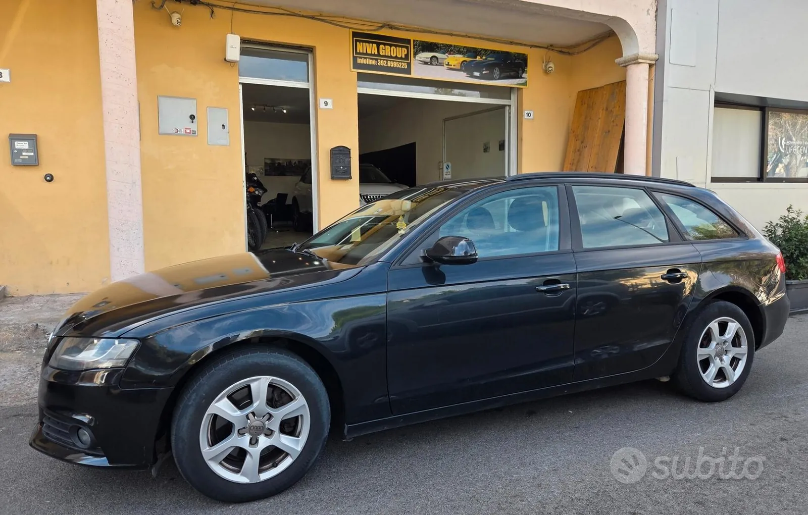 Audi A4 Avant 2011 photo 2