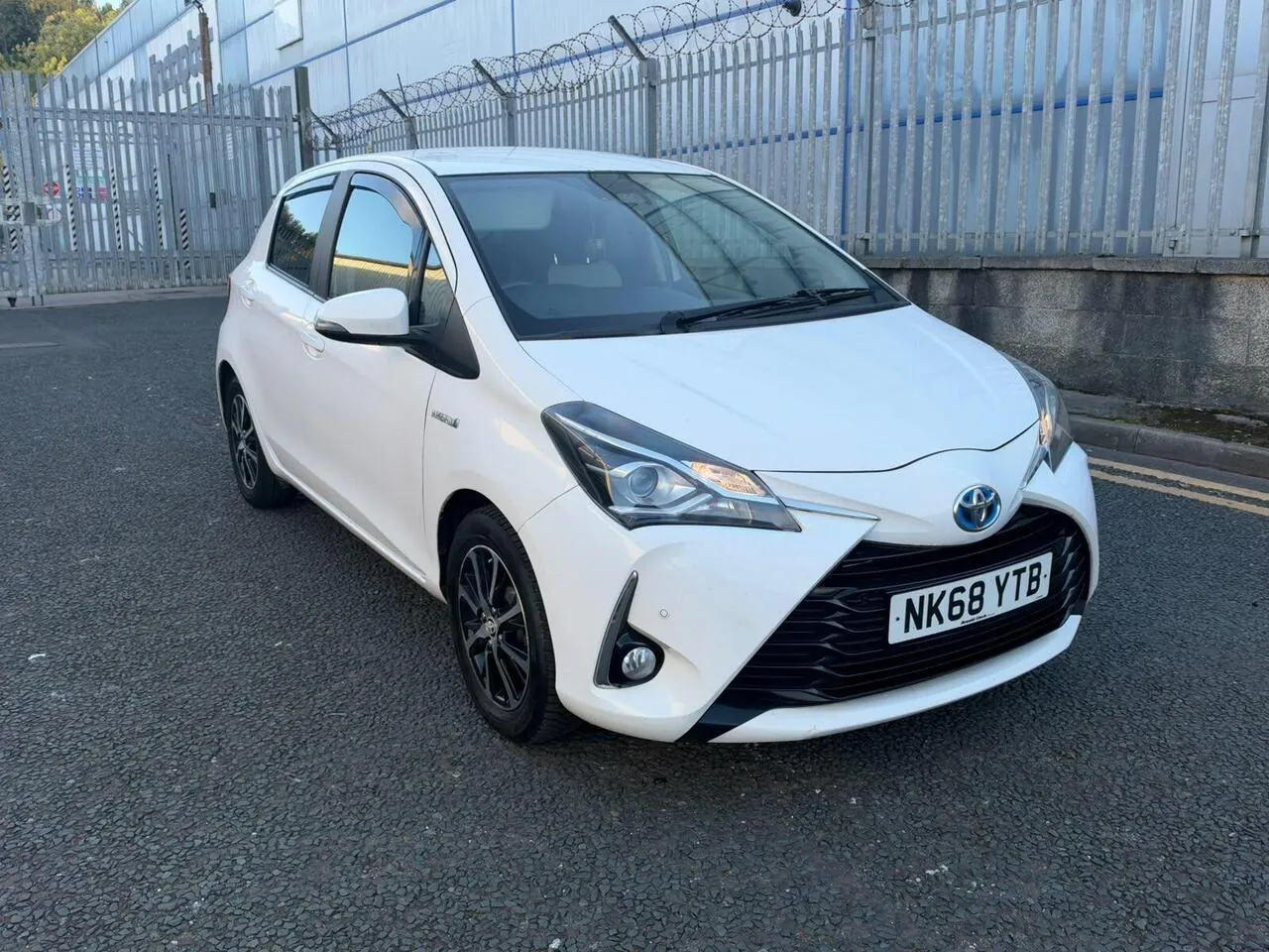 Toyota Yaris 2018 photo 3