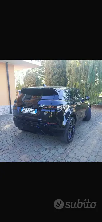 Land Rover Range Rover Evoque 2022 photo 4