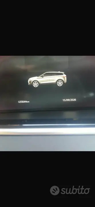 Land Rover Range Rover Evoque 2022 photo 2