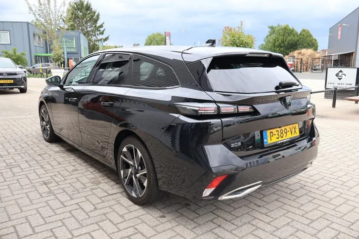 Peugeot 308 2022 photo 3