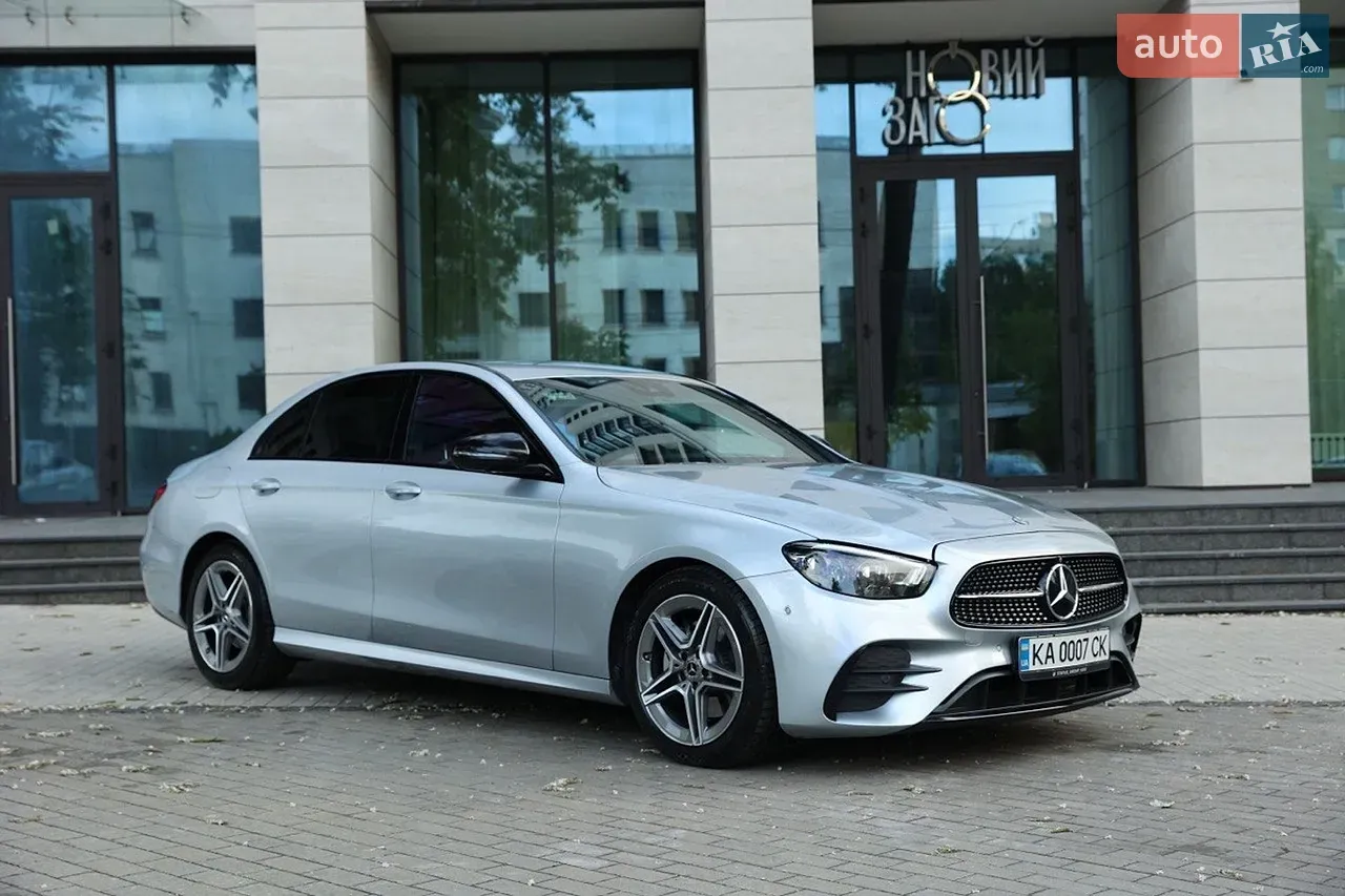 Mercedes-Benz E-Class 2021 photo 3