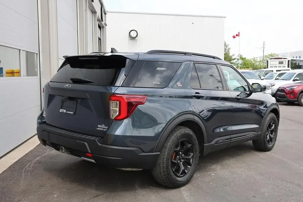 Ford Explorer 2022 photo 4