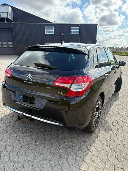 Citroen C4 2011 photo 3