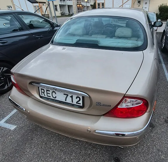 Jaguar S-Type 2000 photo 3