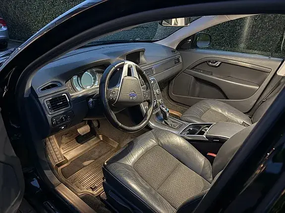Volvo V70 2015 photo 5