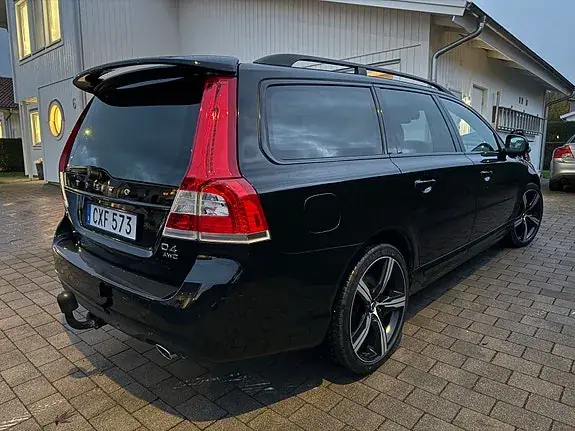 Volvo V70 2015 photo 4