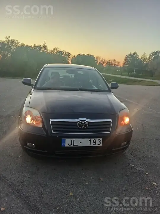 Toyota Avensis 2006 photo 2