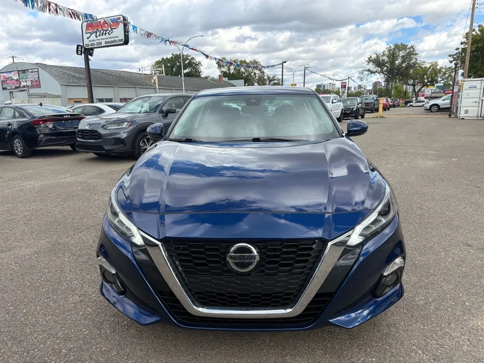 Nissan Altima 2020 photo 2