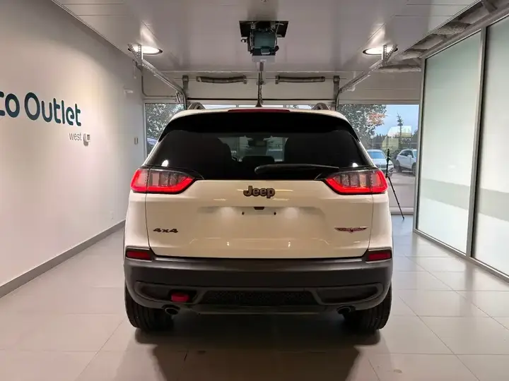 Jeep Cherokee 2019 photo 5