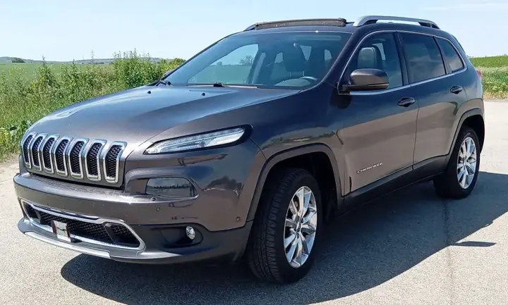 Jeep Cherokee 2014 photo 3
