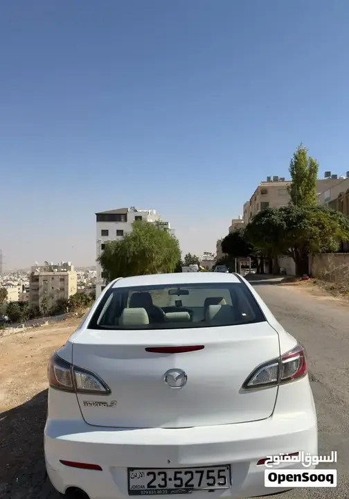 Mazda 3 2014 photo 4