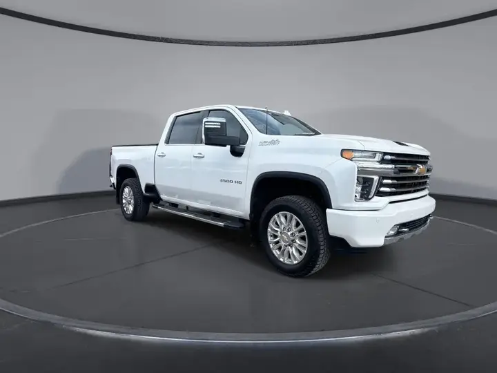 Chevrolet Silverado 3500Hd 2023 photo 2