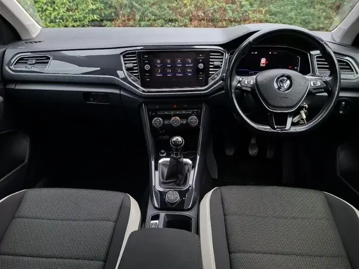 Volkswagen T-Roc 2018 photo 3