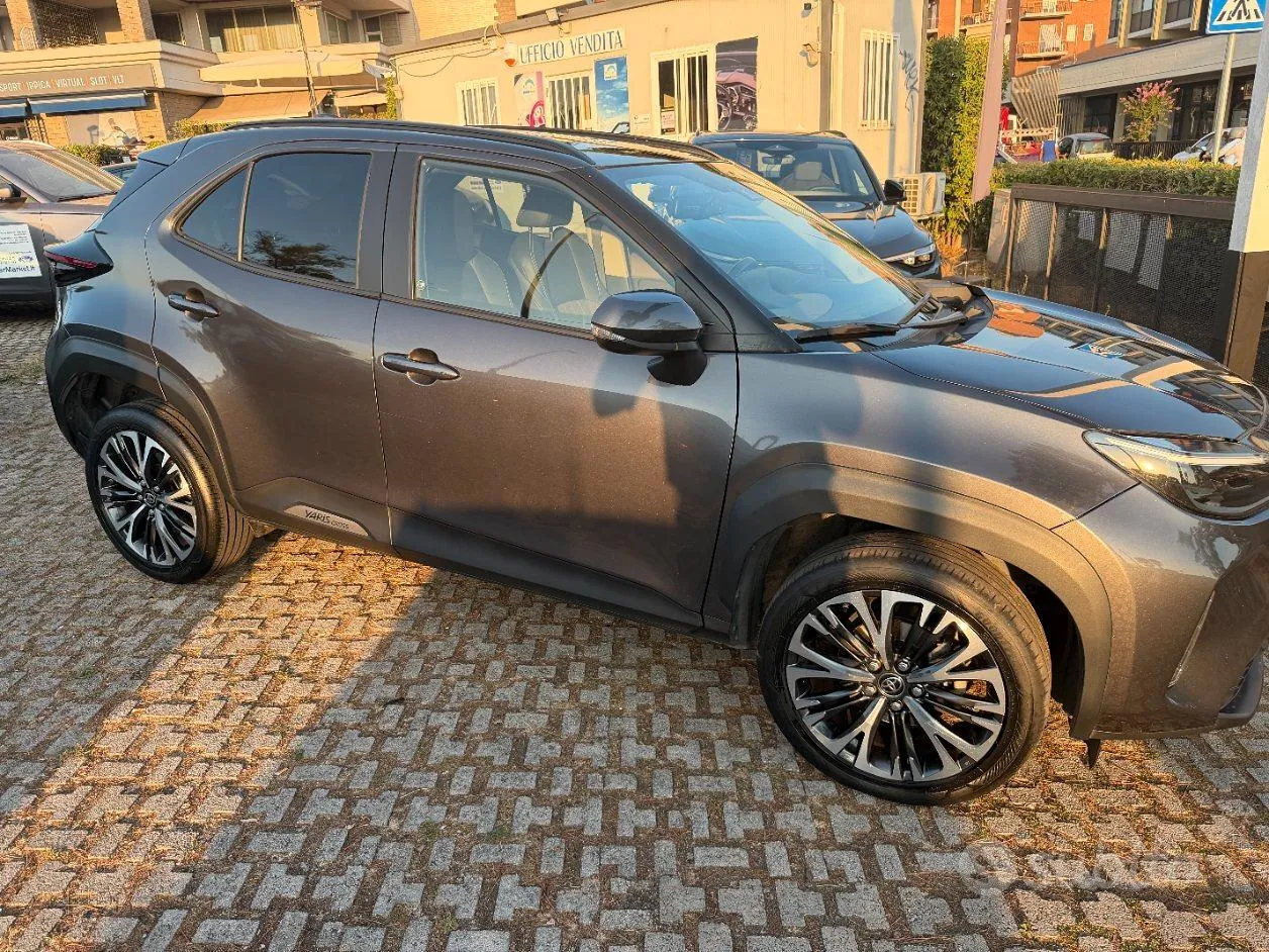 Toyota Yaris Cross 2023 photo 4
