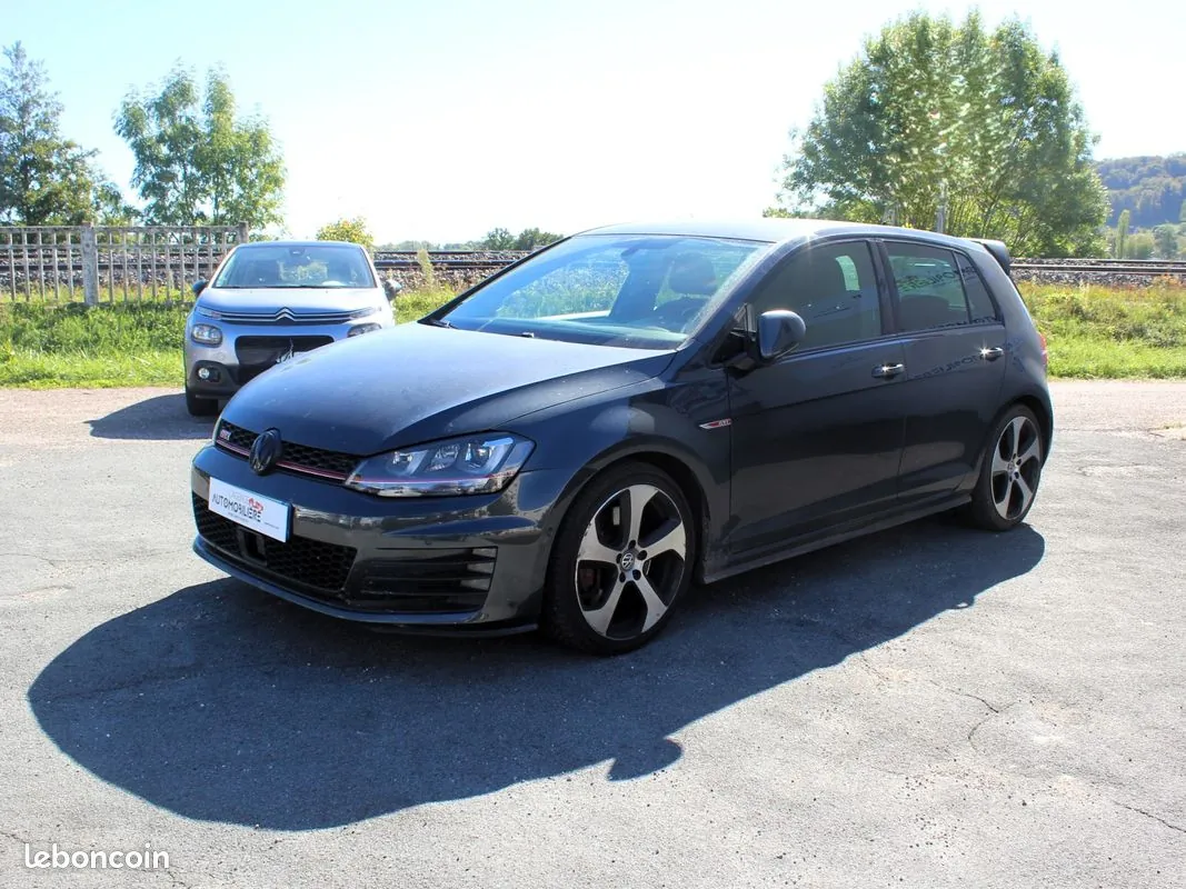 Volkswagen Golf 2015 photo 3