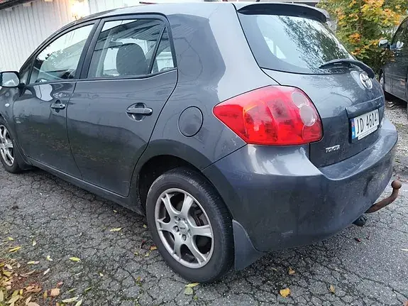 Toyota Auris 2007 photo 4