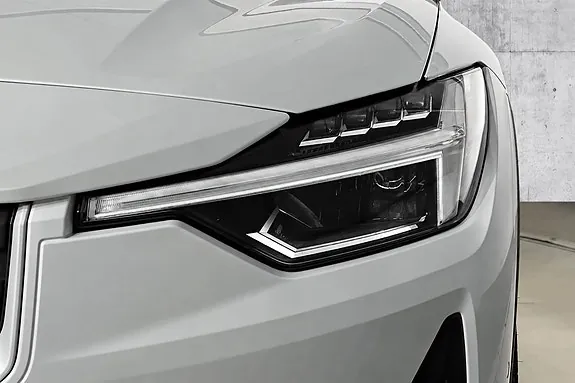 Polestar 2 2023 photo 3