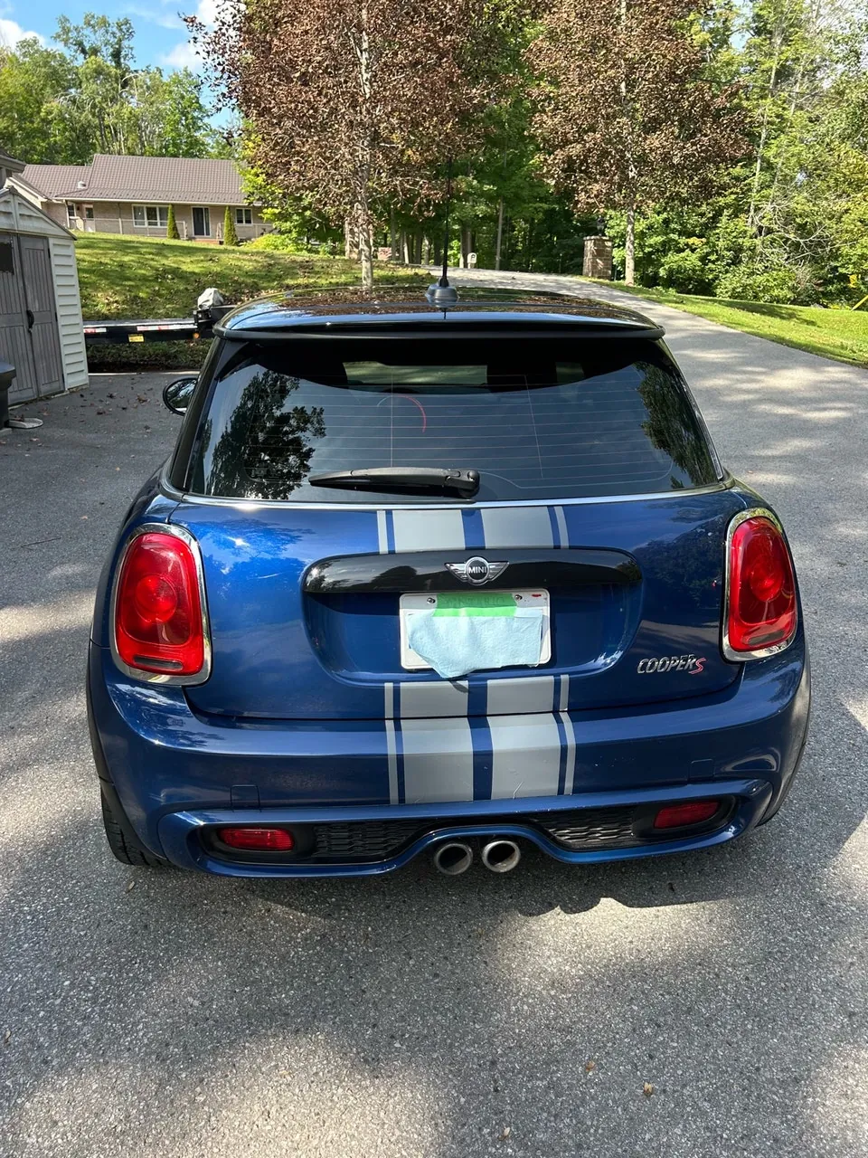 Mini Cooper S 2015 photo 2