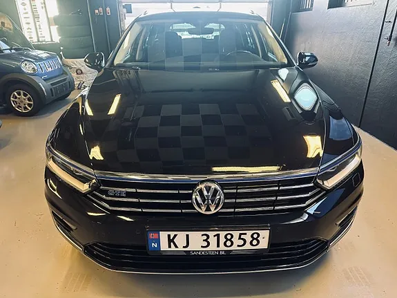 Volkswagen Passat 2017 photo 3