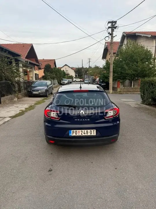 Renault Megane 2011 photo 4