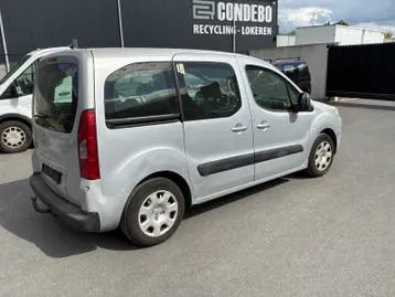 Peugeot Partner 2010 photo 3