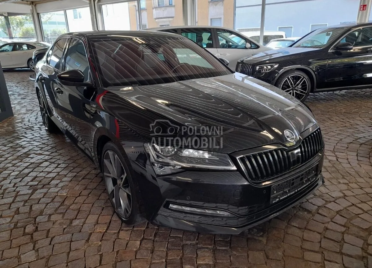 Skoda Superb 2021 photo 2