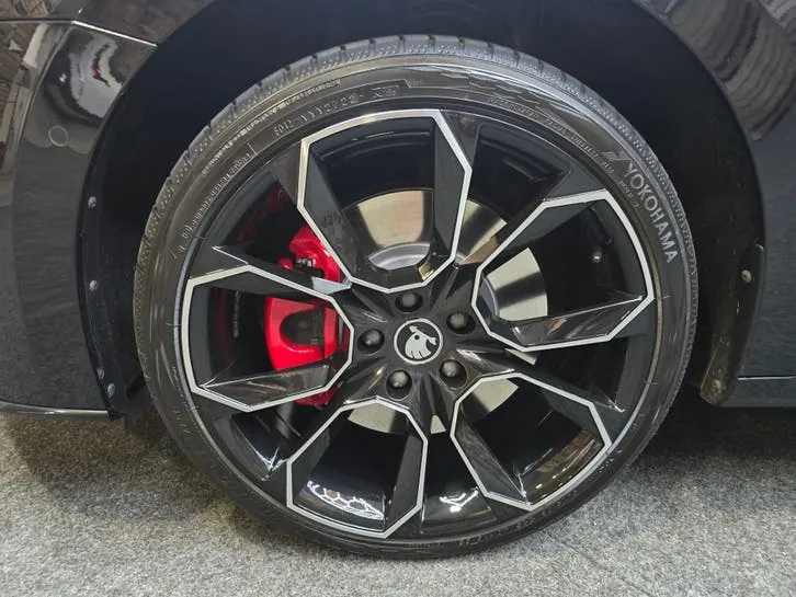 Skoda Octavia 2023 photo 3