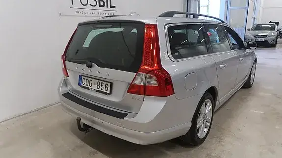 Volvo V70 2013 photo 4