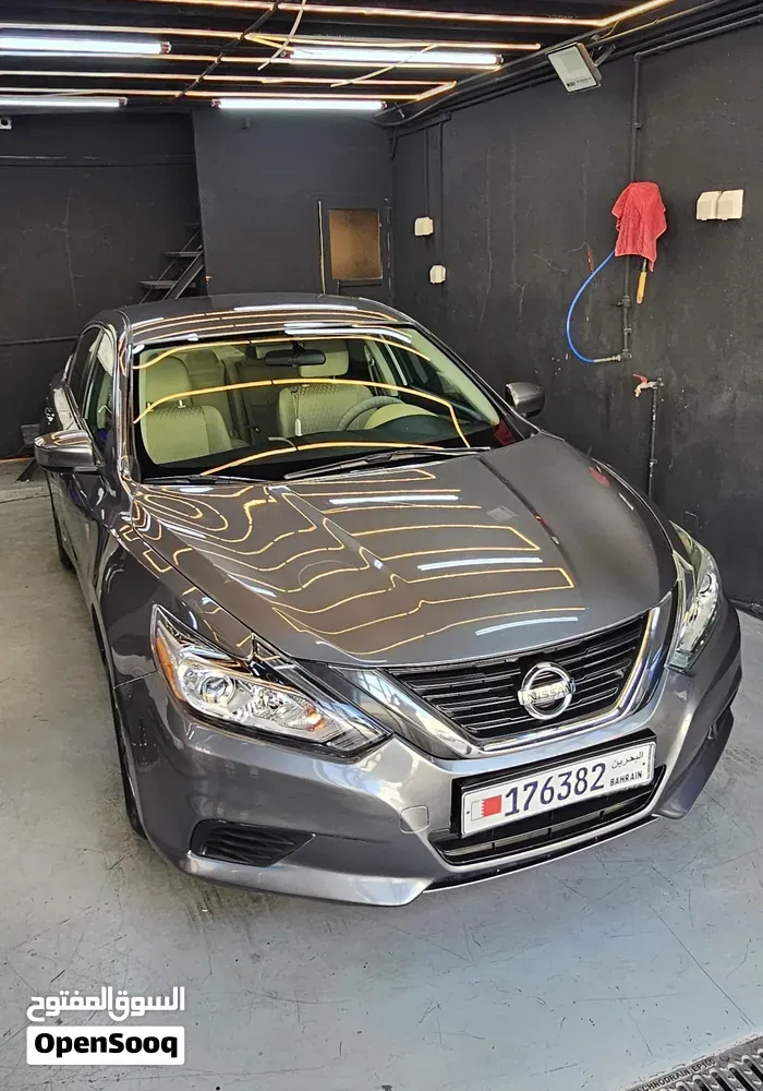 Nissan Altima