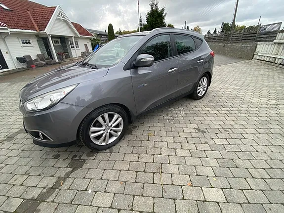Hyundai Ix35 2012 photo 2