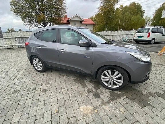 Hyundai Ix35 2012 photo 3