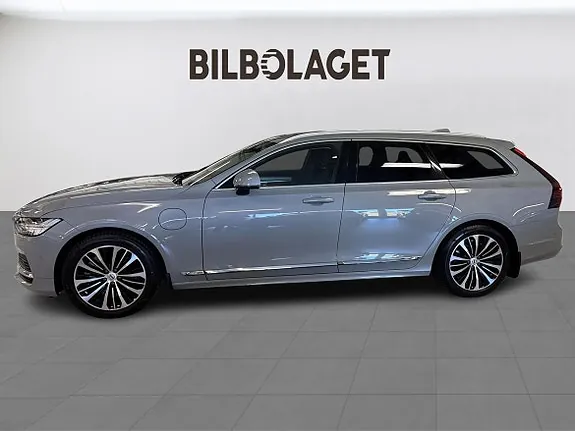 Volvo V90 2025 photo 2
