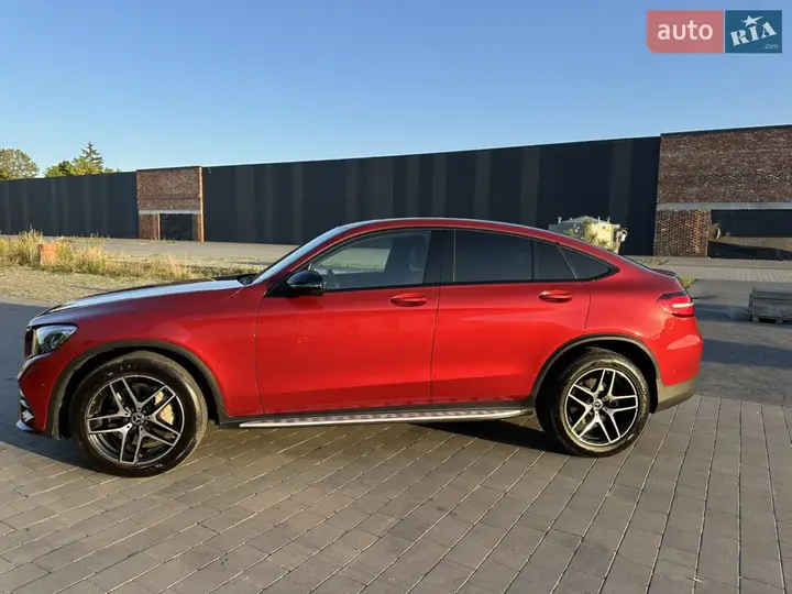 Mercedes-Benz Glc 2018 photo 5