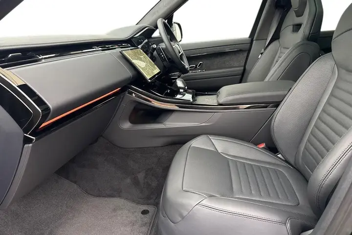 Land Rover Range Rover Sport 2026 photo 3