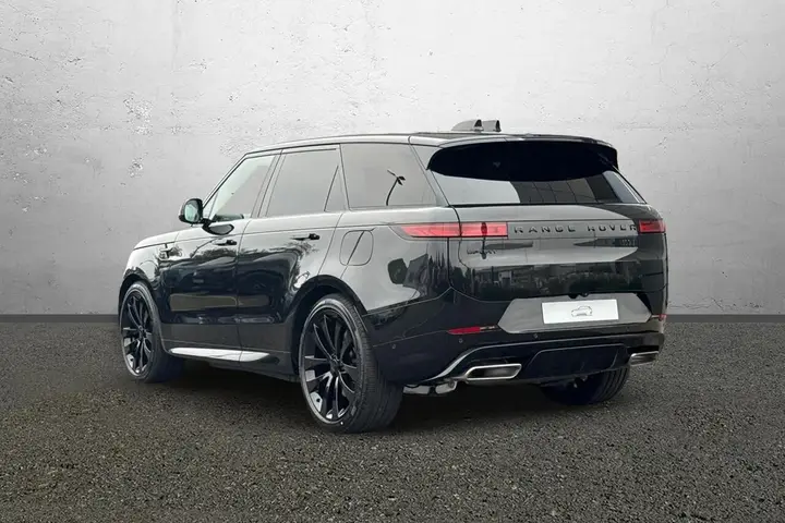Land Rover Range Rover Sport 2026 photo 2
