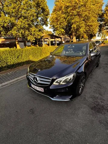 Mercedes-Benz E200